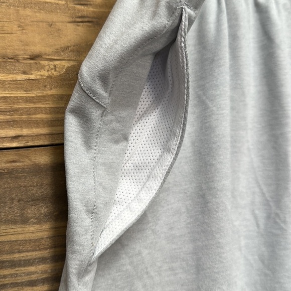 Xersion Shorts - Picture 4 of 7